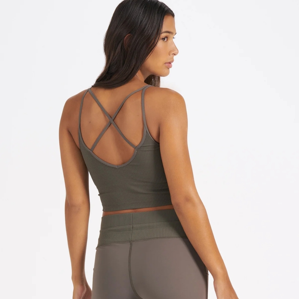 VUORI Rib Crop Tank - Oregano NWT
